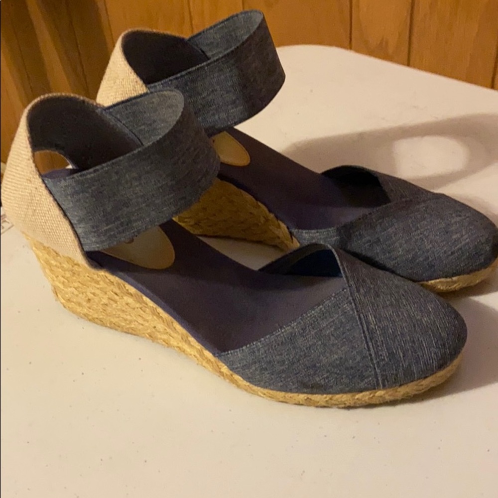 Chaps denim wedge sandals